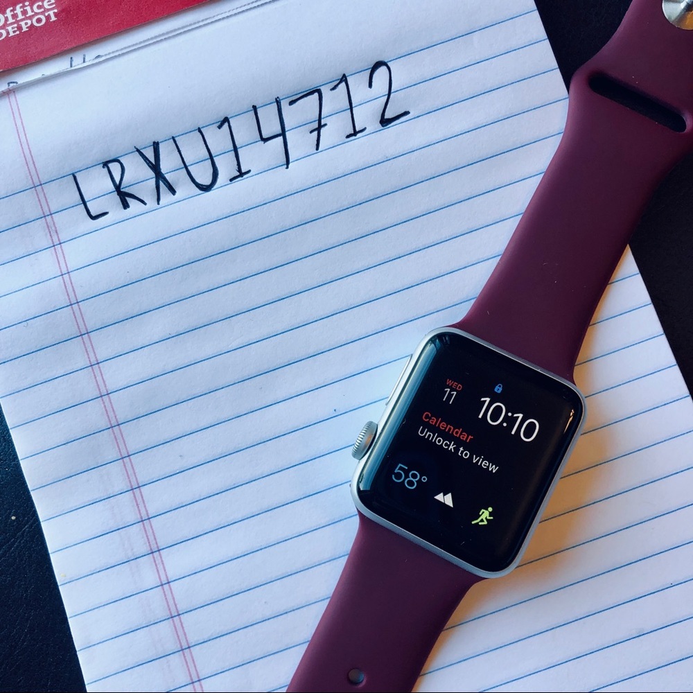SOLD 🥰 Apple Watch 3 w/ AppleCare+